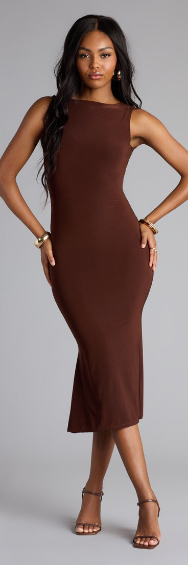 The Low-Key Luxe Open Back Midi Dress is your new go-to Windsor dress—effortless, versatile, and made to update your fall style in seconds.