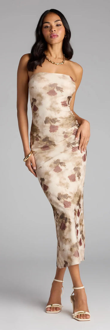 The Flirt In Full Bloom Floral Midi Dress is your new go-to natural dress—effortless, versatile, and made to update your fall style in seconds.