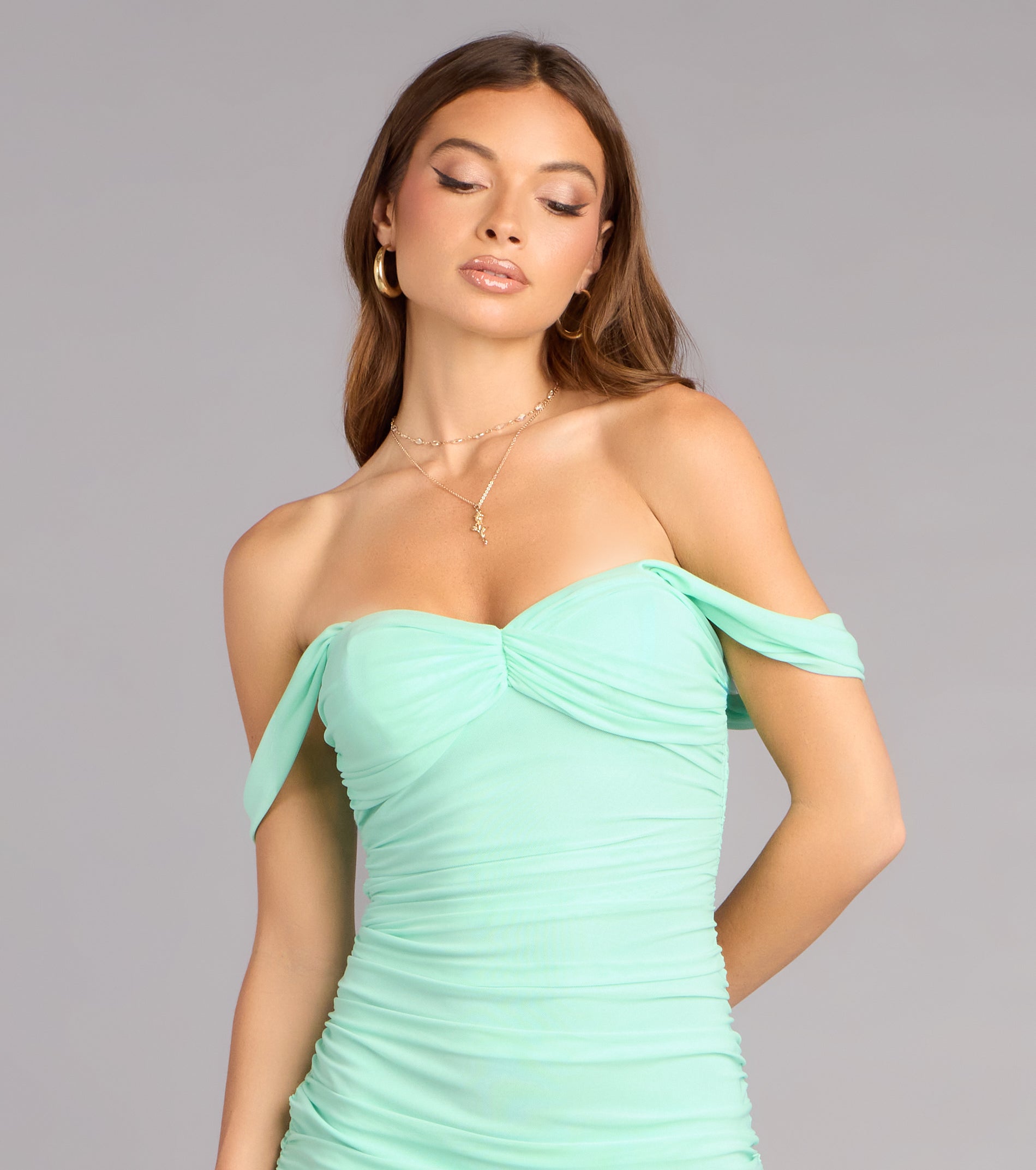 Muse Moment Off-The-Shoulder Bodycon Mini Dress | Windsor