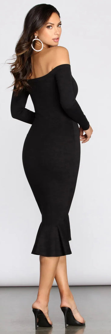 Off Shoulder Trumpet Hem Midi Dress