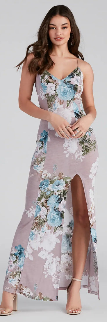Revamp your 2025 wardrobe with this chic addition, the Blooming Floral Knit Maxi Dress in lavender, perfect for elevating your style in the new year.