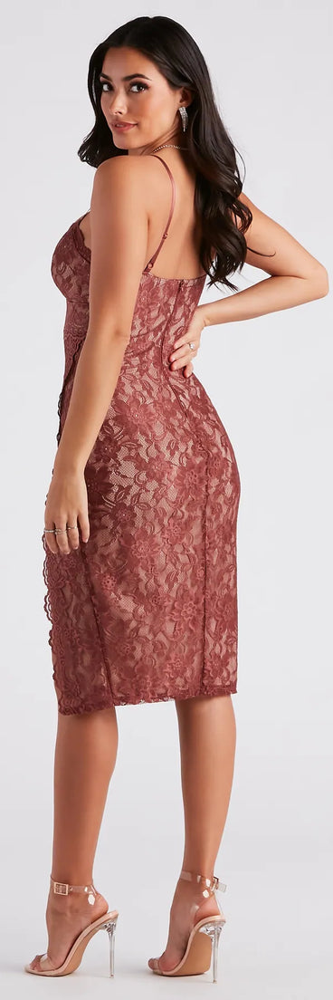 Lovestruck Lace Midi Dress