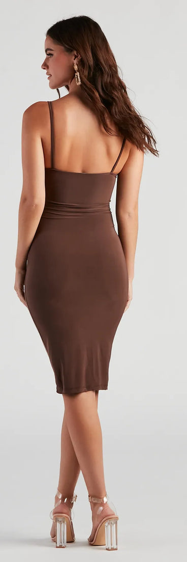 Best Of Times Scoop Neck Midi Dress