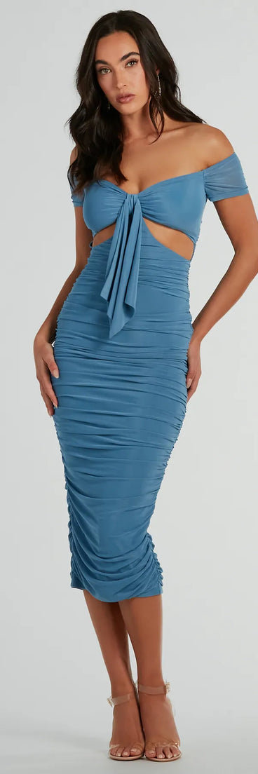 Elevate your winter wardrobe with the Curves For Days Off-The-Shoulder Midi Dress— a party-ready denim blue cocktail dress featuring seasonal accents and a sophisticated style, ideal for semi-formal holiday events from family dinners to NYE celebrations.