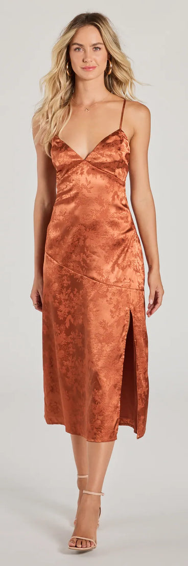 The Chic Charm Floral Satin A-Line Midi Dress in copper is a standout holiday party outfit with luxurious fabrics and a chic, festive style, perfect for holiday parties and NYE celebrations.