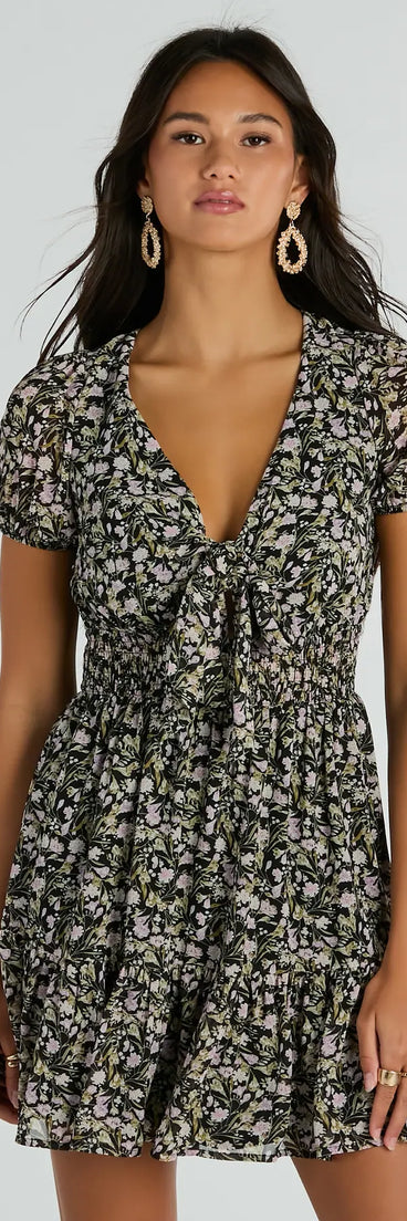 The Favorite Fleur V-Neck Floral Chiffon Skater Dress is a mini dress that will make a statement with its short hemline and on-trend details to have you ready for any event!