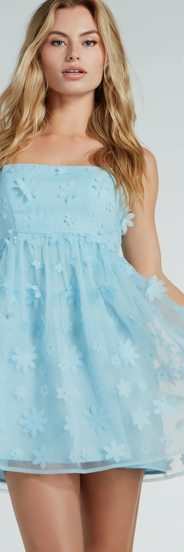 The Look So Sweet Floral Applique Skater Party Dress is a casual dress for more than special occasions with a fitted or flowy silhouette and accents in the most recent trends!