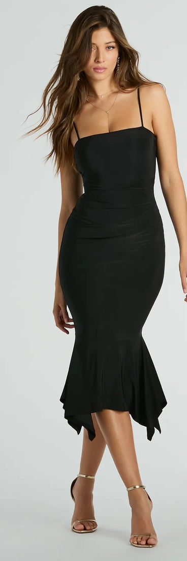 Turn heads at Prom 2025 in this black prom dress, where statement-making details meet the iconic style of the Swept Away Square Neck Bodycon Ruffled Midi Dress .