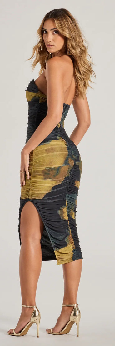 Revamp your 2025 wardrobe with this chic addition, the Luminous Allure Strapless Corset Abstract Midi Dress in black, perfect for elevating your style in the new year.