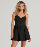 Step into winter chic with the Win Hearts Sweetheart Woven Short Skater Dress, a black mini dress featuring an above-the-knee cut ideal for cocktail parties, festive gatherings, or clubwear.