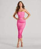 Celebrate the special day in the Flaunt It Strapless Bodycon Mesh Midi Dress, a pink country wedding guest dress with soft, romantic details that blend charm and sophistication.
