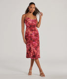 The Looking Pretty In Floral Chiffon Midi Dress in berry combines chic design and festive charm, offering a cocktail dress perfect for winter cocktail parties, work events, and holiday soirées.