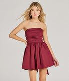 The Harper Strapless Tie-Back Skater Party Dress is a mini dress that will make a statement with its short hemline and on-trend details to have you ready for any event!