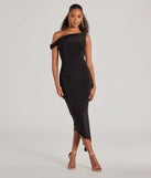 With its mid-calf hem and popular flattering fit, the Can't Deny It One-Shoulder Bodycon Midi Dress in black nails the balance of trend and ease, redefining go-to midi dresses for any occasion.