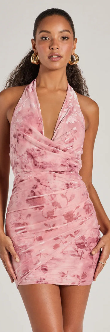 The Decadent Mood Halter Cowl Velvet Mini Dress is a luxe mauve velvet dress that offers a rich and elegant look, a stylish pick for a Military Ball gown, Winter Formal attire, or a wedding guest dress.
