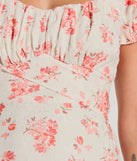 Step into winter chic with the Sure To Adore Puff Sleeve A-Line Short Floral Dress, a ivory mini dress featuring an above-the-knee cut ideal for cocktail parties, festive gatherings, or clubwear.