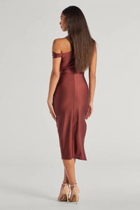 windsor sleek and smooth high slit midi dress Iconic Silhouette Off-Shoulder LEEDY & ME