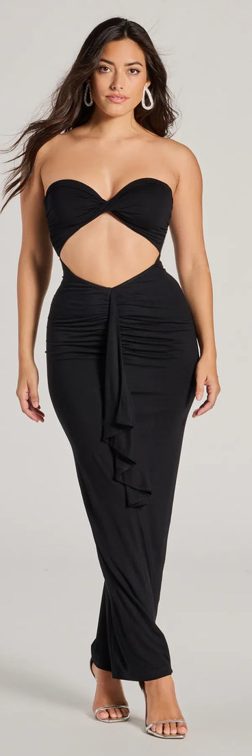 The Perfect Always Strapless Cutout Ruffle Maxi Dress is a casual dress for more than special occasions with a fitted or flowy silhouette and accents in the most recent trends!