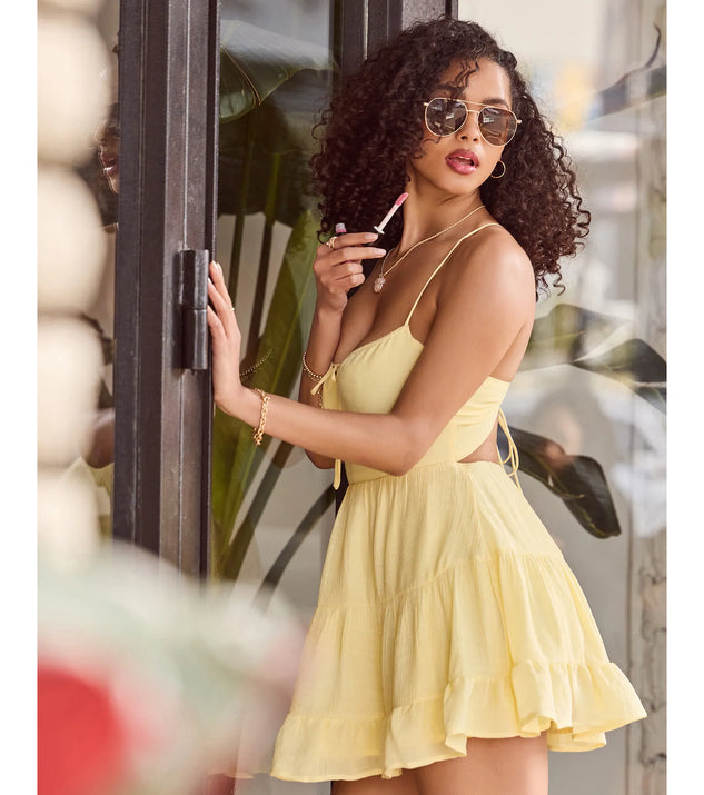 Shine with confidence, elegance, and standout style in the Spring Forward Strappy Back Skater Dress—a yellow graduation dress designed with a fresh silhouette and the latest trends.