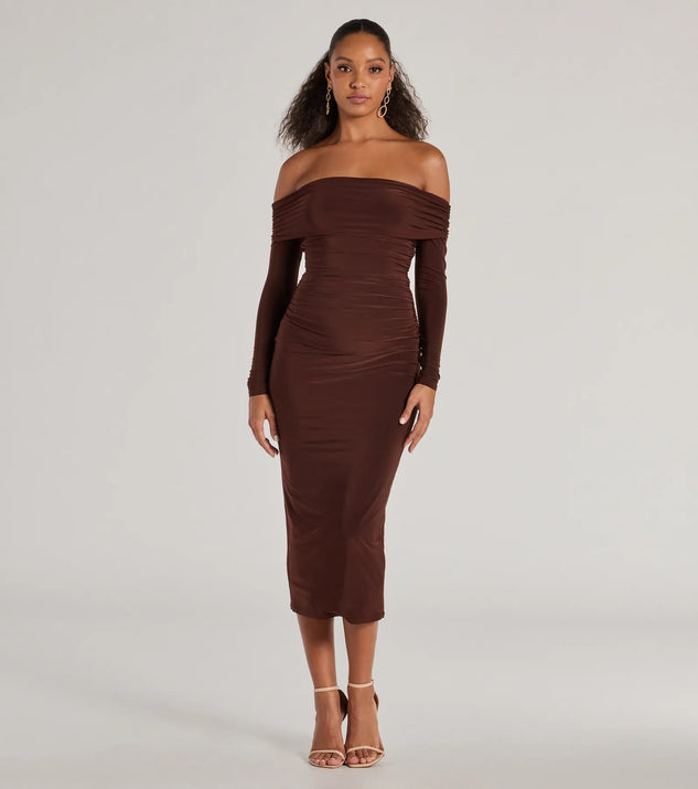 Celebrate the special day in the Casual Affair Long Sleeve Ruched Midi Dress, a brown country wedding guest dress with soft, romantic details that blend charm and sophistication.