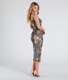 Celebrate the special day in the Pretty Petals Floral Bodycon Slit Midi Dress, a sage green country wedding guest dress with soft, romantic details that blend charm and sophistication.