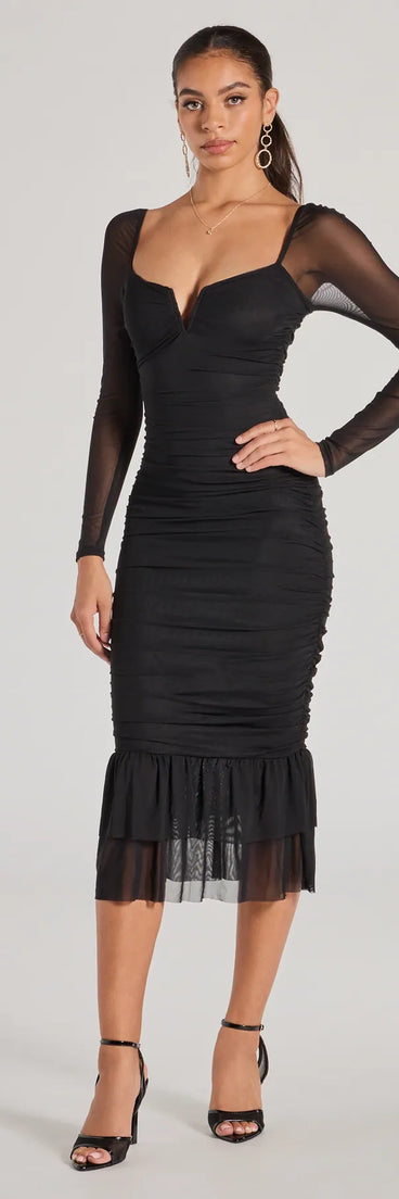 Make the big day unforgettable with the Elegant Ruched And Ruffled Mesh Midi Dress, a gorgeous black bridesmaid dress that balances elegance and affordability.