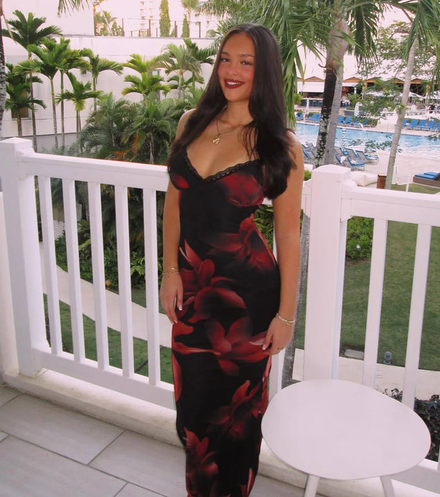 Blooming Beauty Floral Print Mesh Maxi Dress | Windsor Blooming Beauty Floral Print Mesh Maxi Dress | Windsor