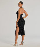 With its mid-calf hem and popular flattering fit, the Refined Charm Flocked Velvet Halter Midi Dress in black nails the balance of trend and ease, redefining go-to midi dresses for any occasion.