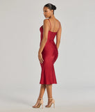 With its mid-calf hem and popular flattering fit, the Stunning Silhouette Ruched Knit Midi Dress in red nails the balance of trend and ease, redefining go-to midi dresses for any occasion.