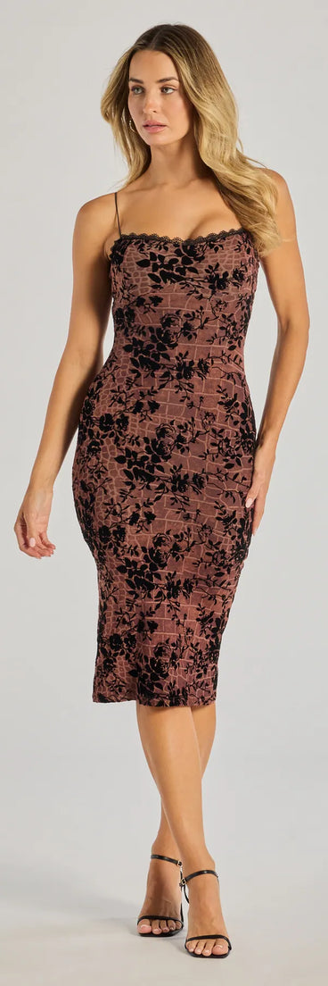 Celebrate the special day in the Flawless Look Flocked Floral Mesh Bodycon Midi Dress, a burgundy country wedding guest dress with soft, romantic details that blend charm and sophistication.