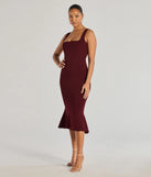 Celebrate the special day in the Timelessly Chic Sleeveless Flared Midi Dress, a burgundy country wedding guest dress with soft, romantic details that blend charm and sophistication.