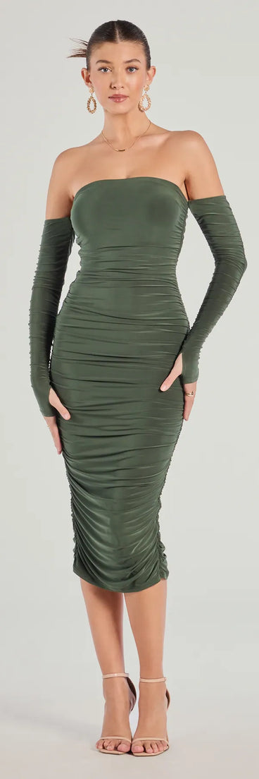 Celebrate the special day in the Sleek Appeal Off-The-Shoulder Long Sleeve Midi Dress, a olive green country wedding guest dress with soft, romantic details that blend charm and sophistication.