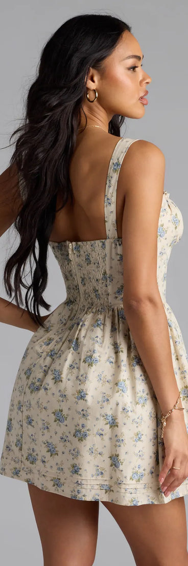 Soak up the season in the Feeling Pretty Cute Floral Skater Short Dress, a natural sundress styled for easy days, outdoor plans, and everything in between.