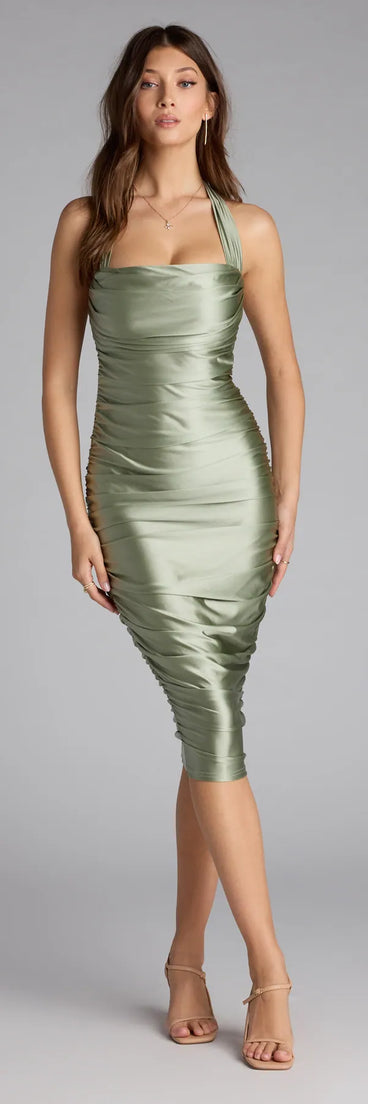 The Serve Curves and Class Cowl Neck Midi Dress is your new go-to sage green dress—effortless, versatile, and made to update your fall style in seconds.