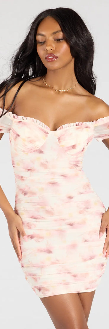 Own every entrance in the Sweet Style Off-The-Shoulder Floral Mini Dress, a ivory party dress perfect for milestone birthdays and grad parties, or dancing through summer nights and unforgettable bachelorette celebrations.