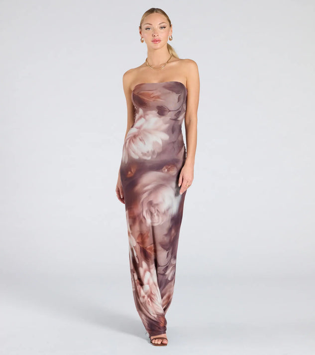 Make a bold statement in the Make Your Debut Strapless Abstract Mesh Maxi Dress in brown, the perfect spring dress for weddings, cocktail hours, nights out, and/or seasonal celebrations.