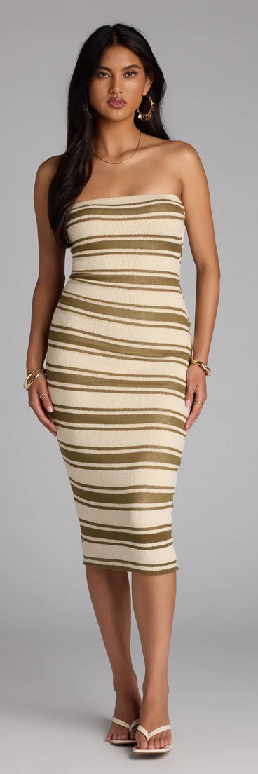 The Own The Room Striped Knit Midi Tube Dress is your new go-to natural dress—effortless, versatile, and made to update your fall style in seconds.