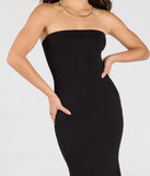 Make a bold statement in the Effortless Days Strapless Bodycon Midi Dress in black, the perfect spring dress for weddings, cocktail hours, nights out, and/or seasonal celebrations.