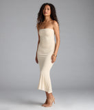 Whether you're headed to brunch or running errands, the Effortless Days Strapless Bodycon Midi Dress in ivory delivers effortless style in a breathable, go-to casual dress.