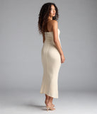 Whether you're headed to brunch or running errands, the Effortless Days Strapless Bodycon Midi Dress in ivory delivers effortless style in a breathable, go-to casual dress.