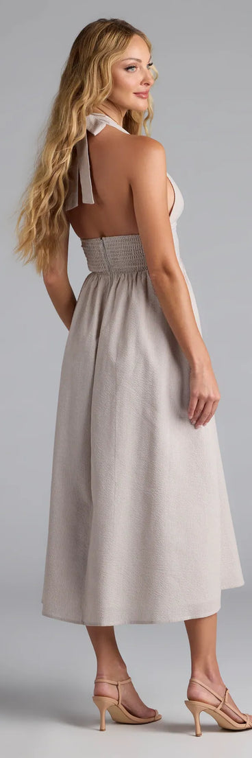 Soak up the season in the Cup Of Tea Striped Halter Midi Dress With Pockets, a natural sundress styled for easy days, outdoor plans, and everything in between.