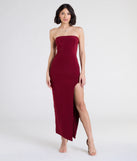 Whether you're headed to brunch or running errands, the Sleek Fit Strapless High Slit Maxi Dress in wine delivers effortless style in a breathable, go-to casual dress.