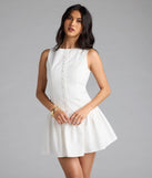 Shine with confidence, elegance, and standout style in the East Coast Girlie Button Linen Skater Dress—a white graduation dress designed with a fresh silhouette and the latest trends.