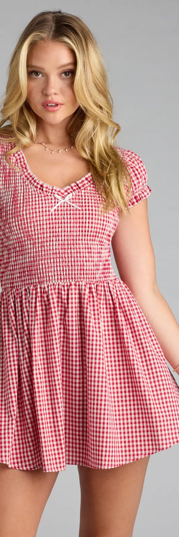Style your seasonal looks with the Sweet Like Sugar Gingham Print Skater Dress, a trend-right, red fall dress designed for any plan on your calendar with new and unqiue details.