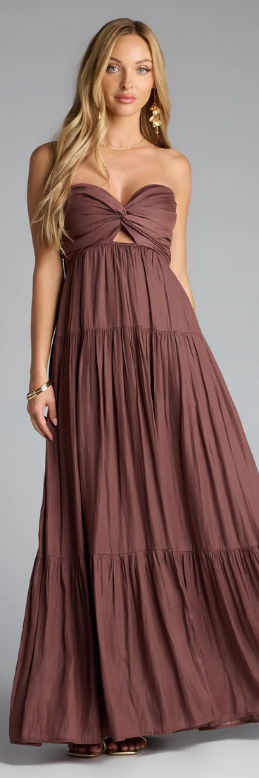 Style your seasonal looks with the Twist Of Fate Strapless Ruffled Maxi Dress, a trend-right, brown fall dress designed for any plan on your calendar with new and unqiue details.