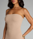 Style your seasonal looks with the Smooth Talker Strapless Bodycon Midi Dress, a trend-right, mocha brown fall dress designed for any plan on your calendar with new and unqiue details.