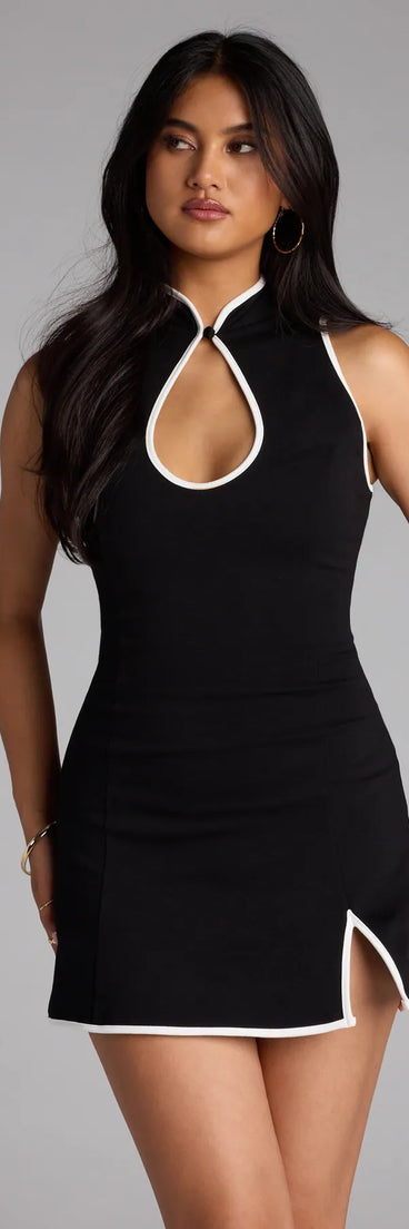 The Serving Looks Mock Neck Ponte Mini Dress is your new go-to black dress—effortless, versatile, and made to update your fall style in seconds.