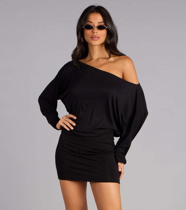 Windsor All Yours Off-Shoulder Mini Dress in Pink | Size: S