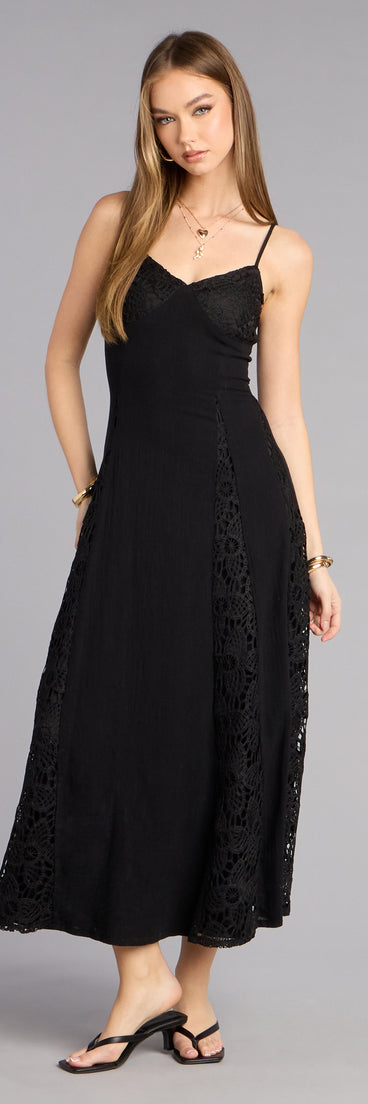 Soft Spoken Statement Linen V Neck Maxi Dress | Windsor Soft Spoken Statement Linen V Neck Maxi Dress | Windsor
