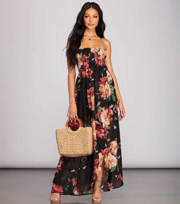 Flowy In Floral Maxi Dress